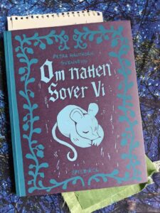 Om natten sover vi cover